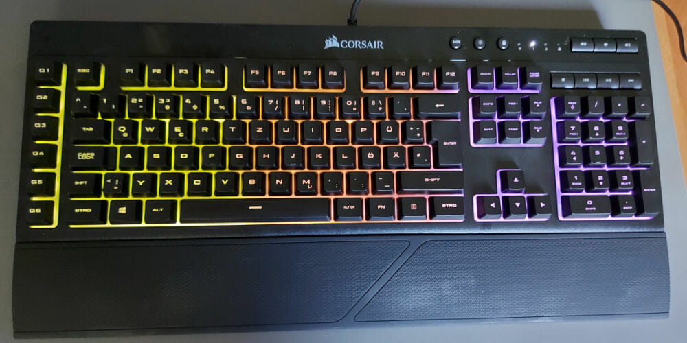 så Mundskyl Stereotype Corsair K55 RGB Test: Die beste Gaming-Tastatur für Einsteiger?