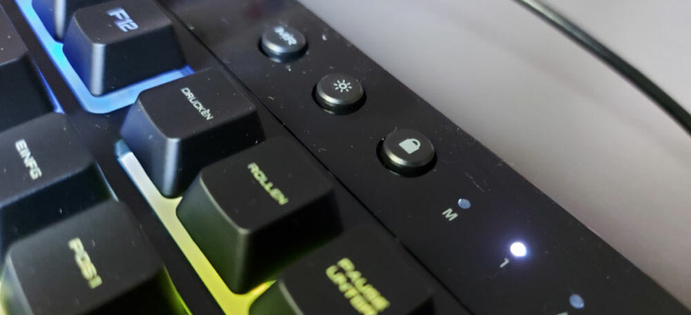 så Mundskyl Stereotype Corsair K55 RGB Test: Die beste Gaming-Tastatur für Einsteiger?